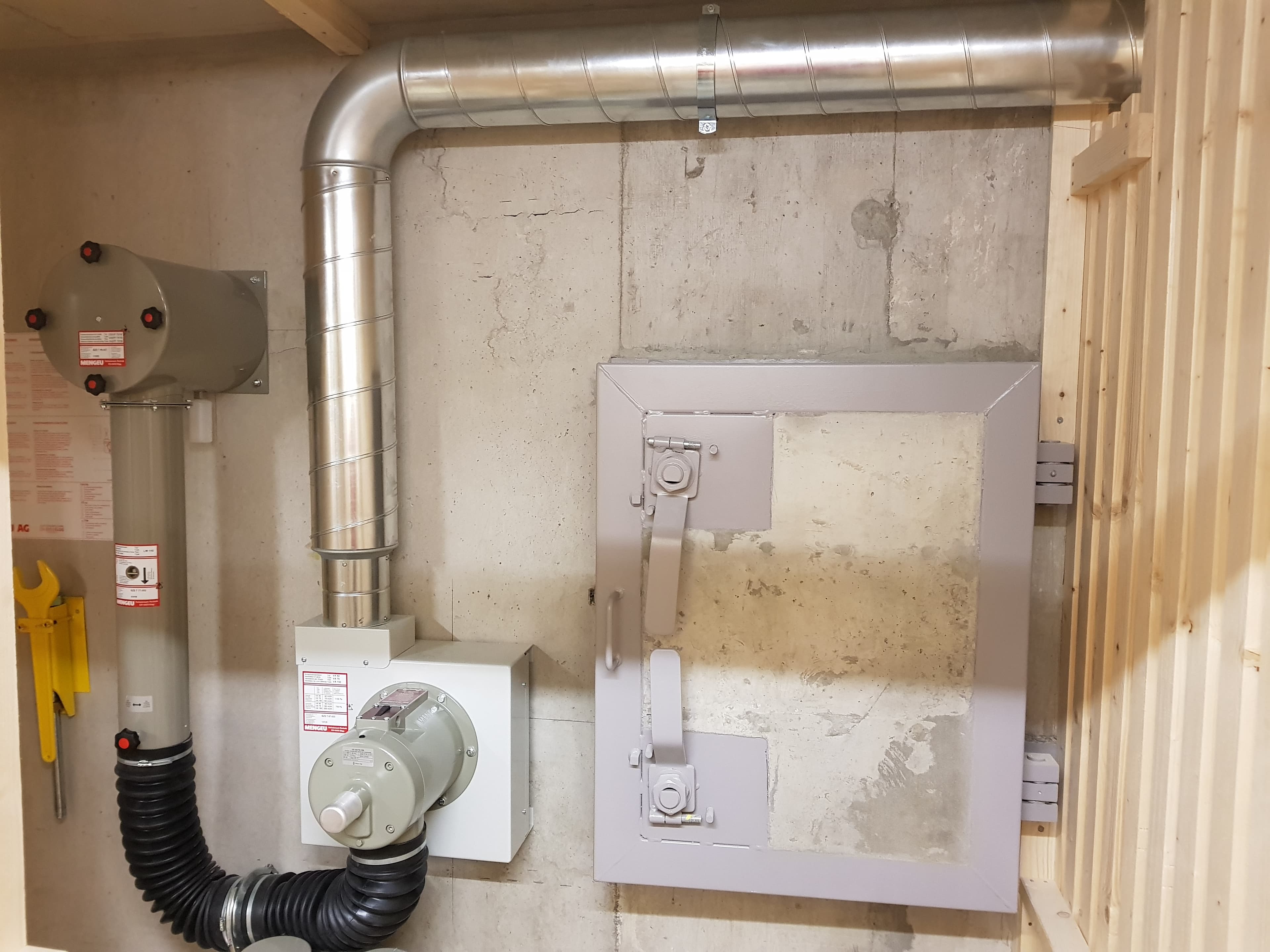 Equipement d'abri PC 1