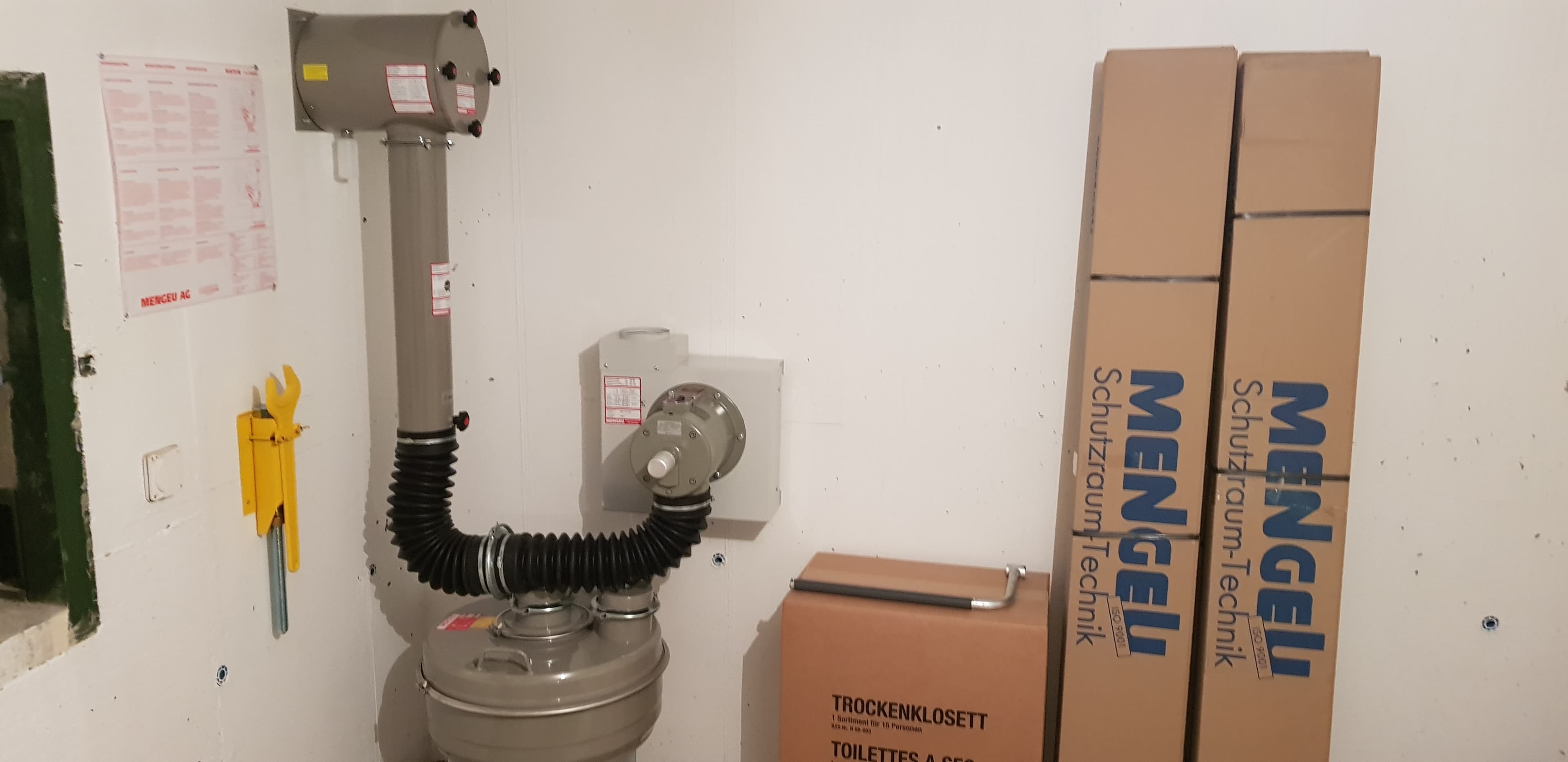 Equipement d'abri PC 2